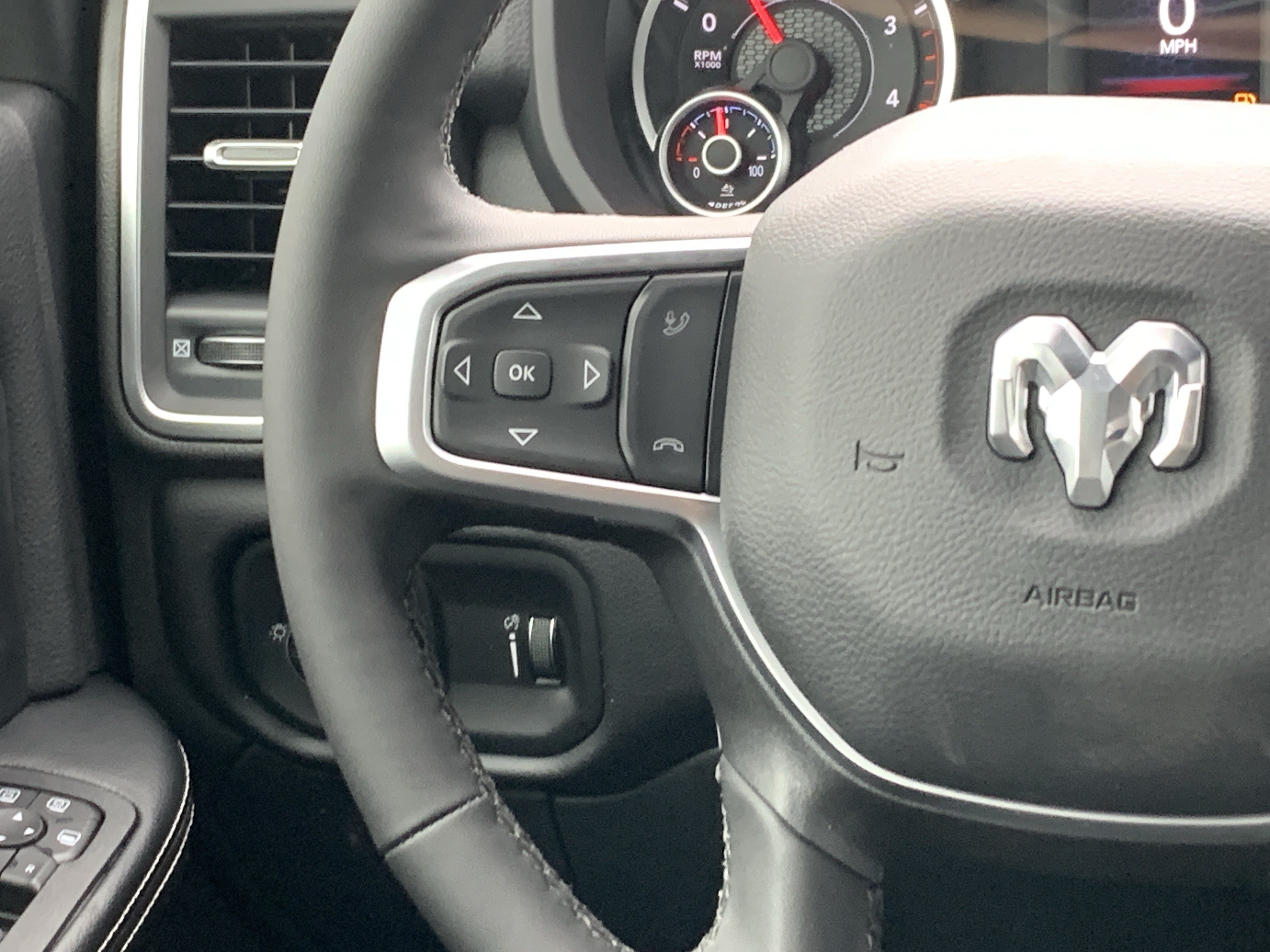 New 2026 RAM 3500 Big Horn AWD/4WD image 19