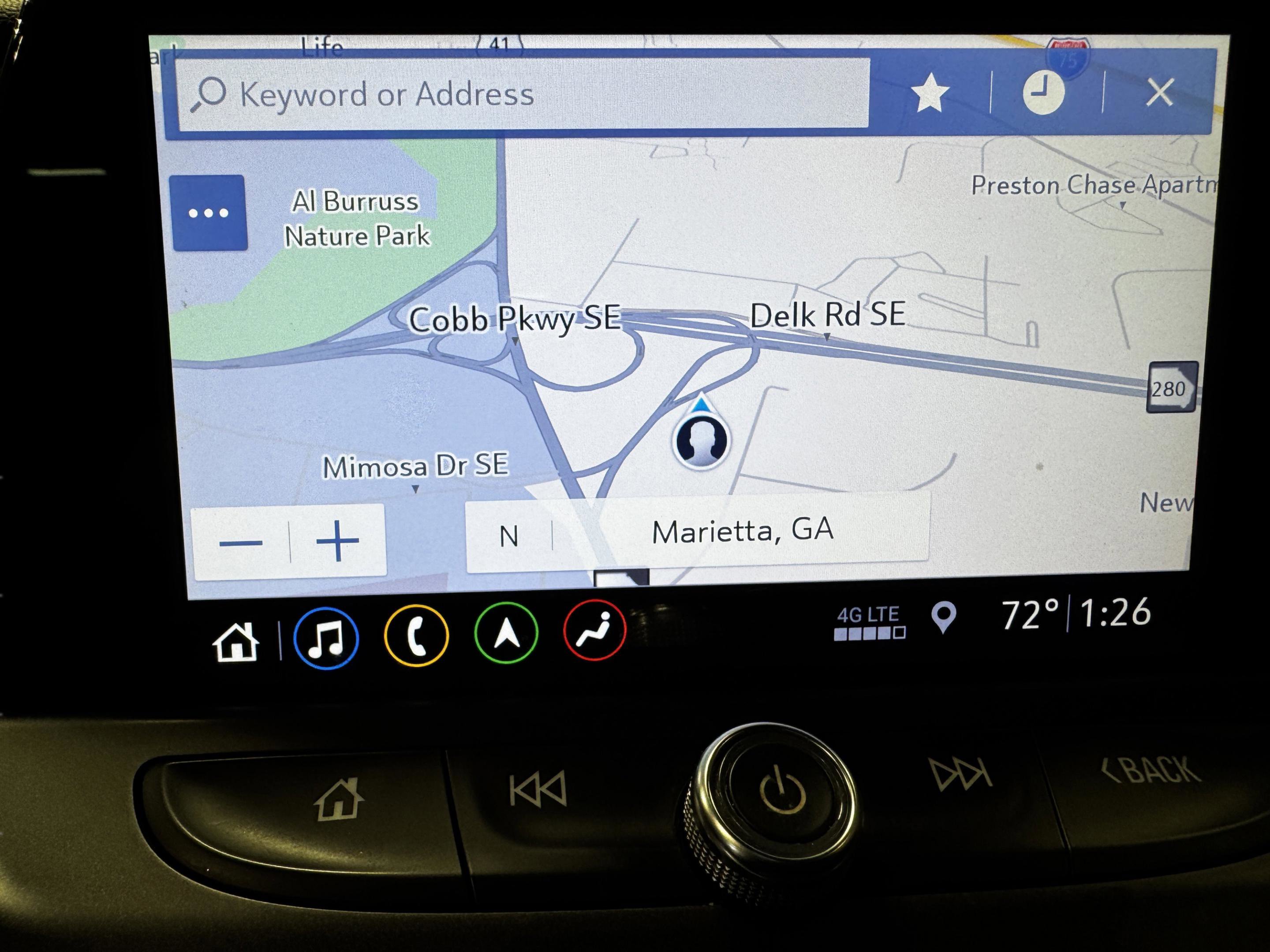 Used 2019 Chevrolet Blazer LT w/ Sun and Wheels Package FWD image 16