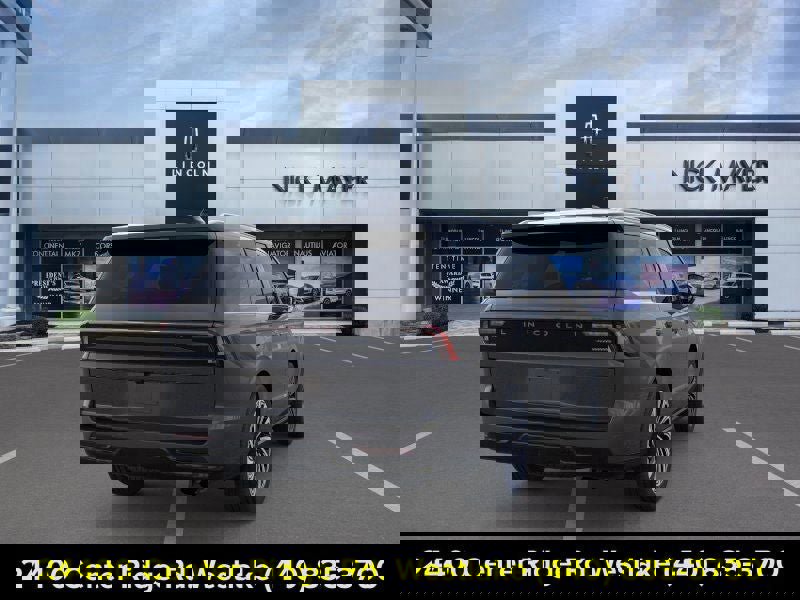 New 2025 Lincoln Navigator Black Label image 8