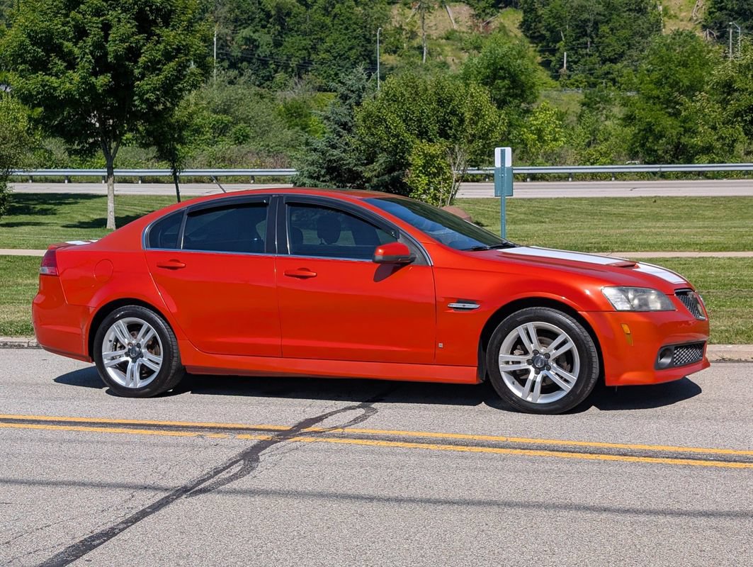 Used 2008 Pontiac G8 w/ Comfort And Sound Package RWD image 5