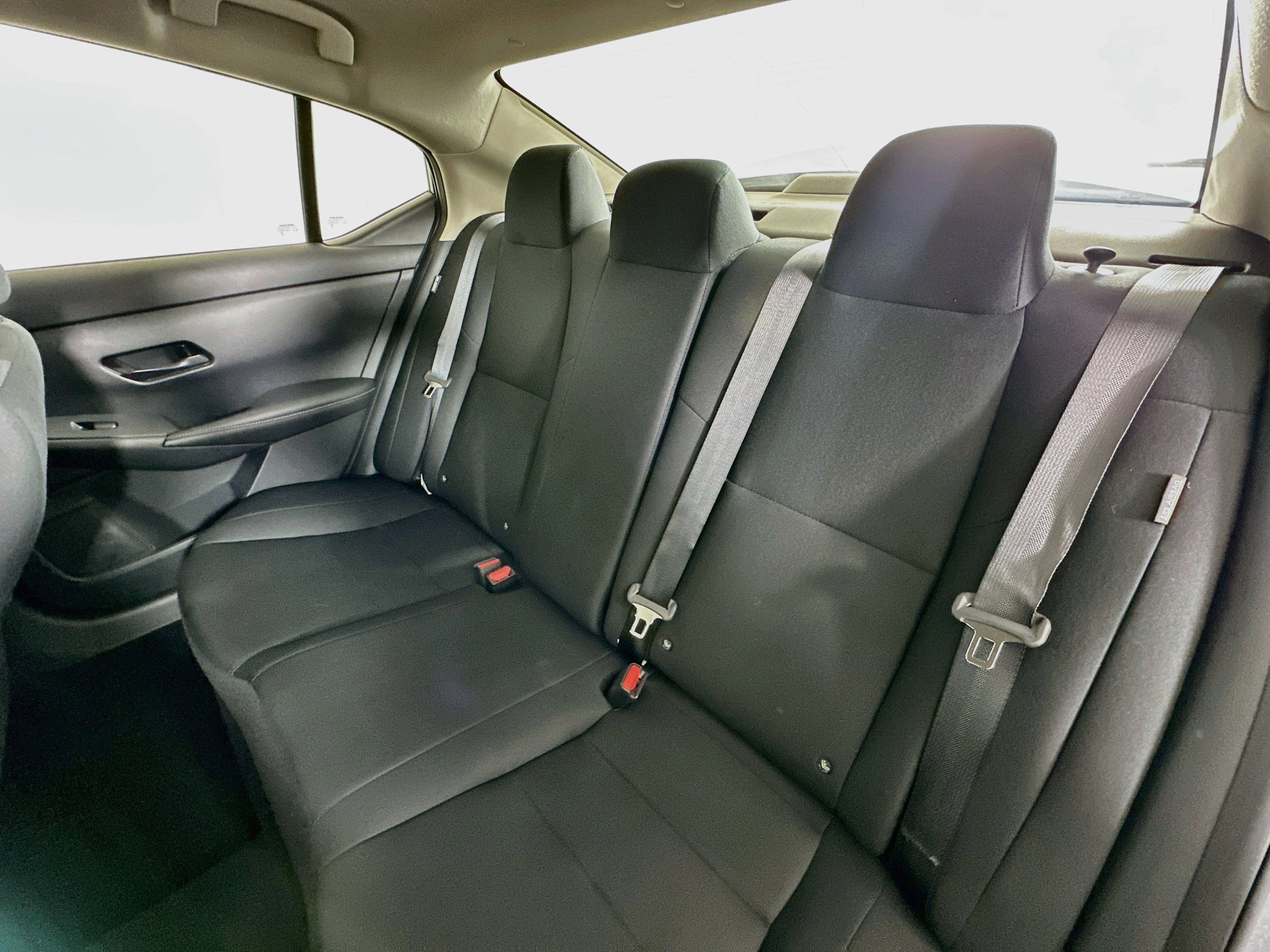 Used 2025 Nissan Sentra S FWD image 26