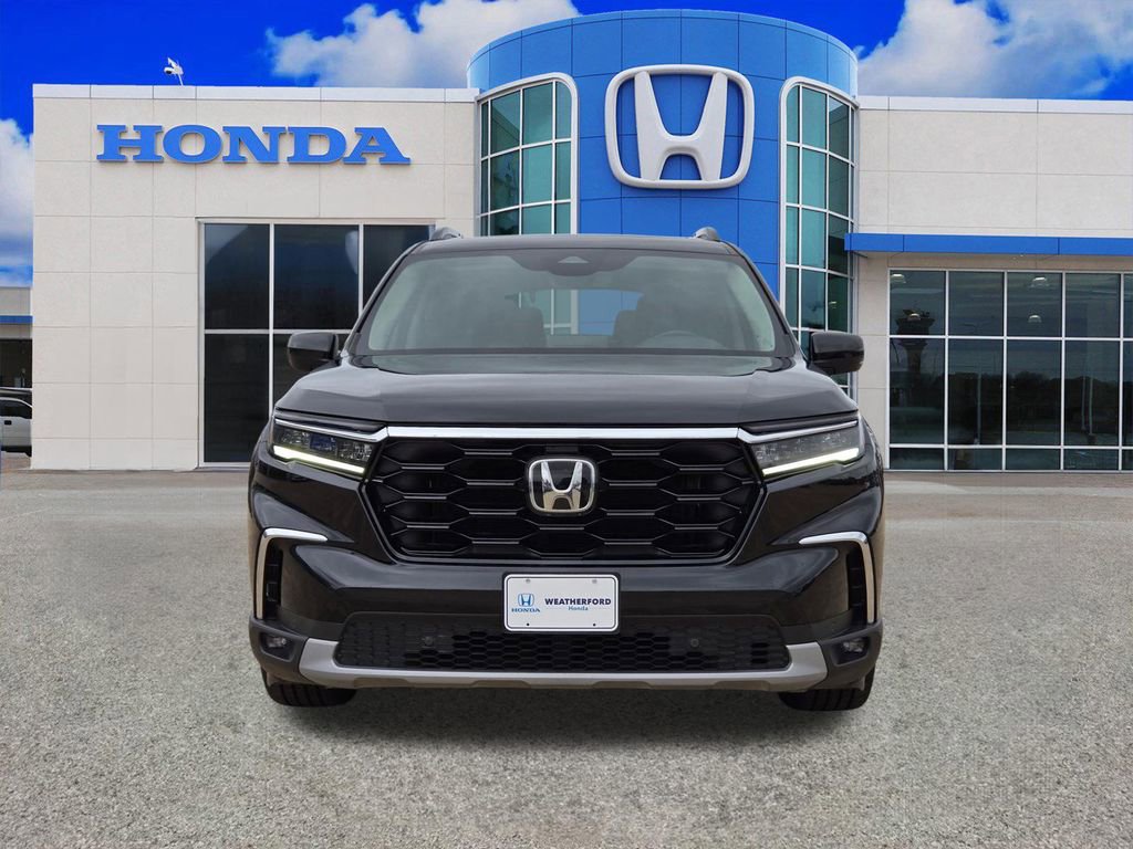 Used 2023 Honda Pilot Touring image 8
