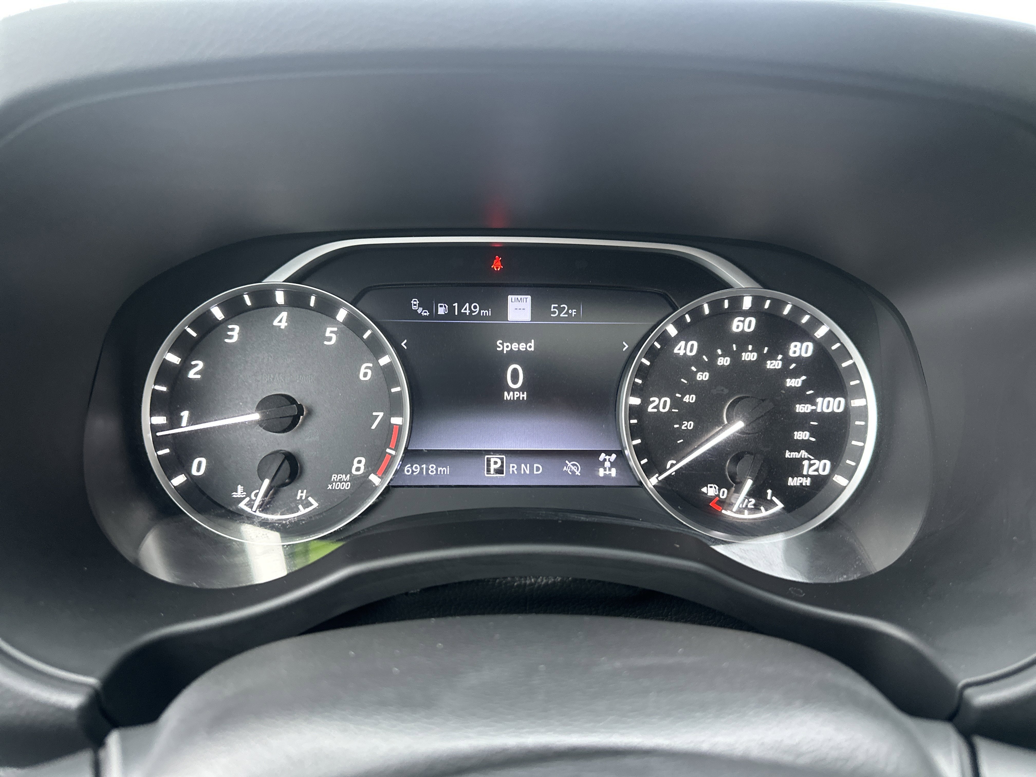 Used 2025 Nissan Frontier SL image 16