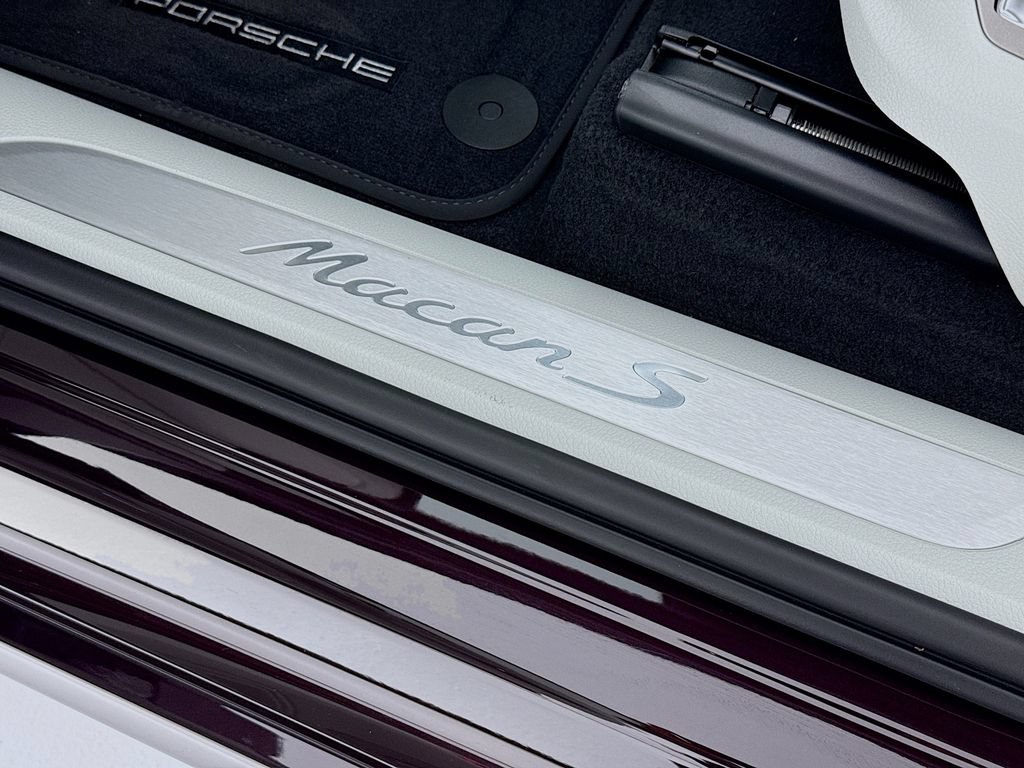 New 2026 Porsche Macan S AWD/4WD image 12