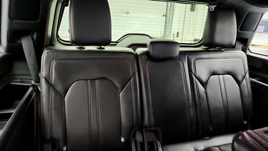 Used 2020 Ford Expedition Limited image 25