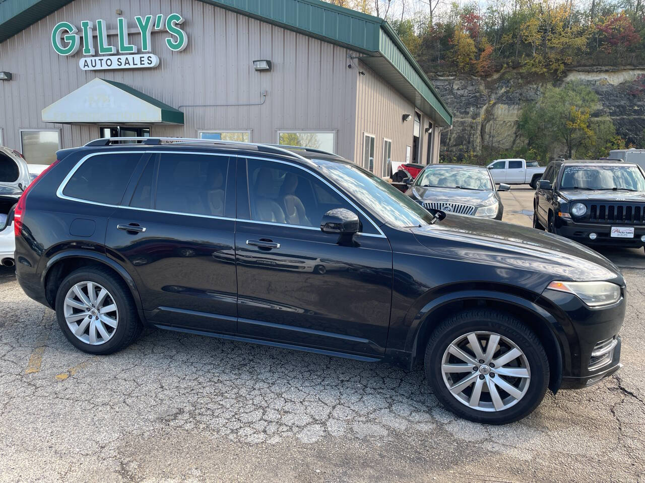Used 2016 Volvo XC90 T6 Momentum image 1