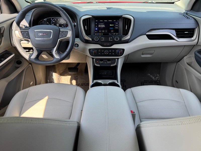 Used 2023 GMC Terrain Denali w/ Denali Premium Package AWD/4WD image 11