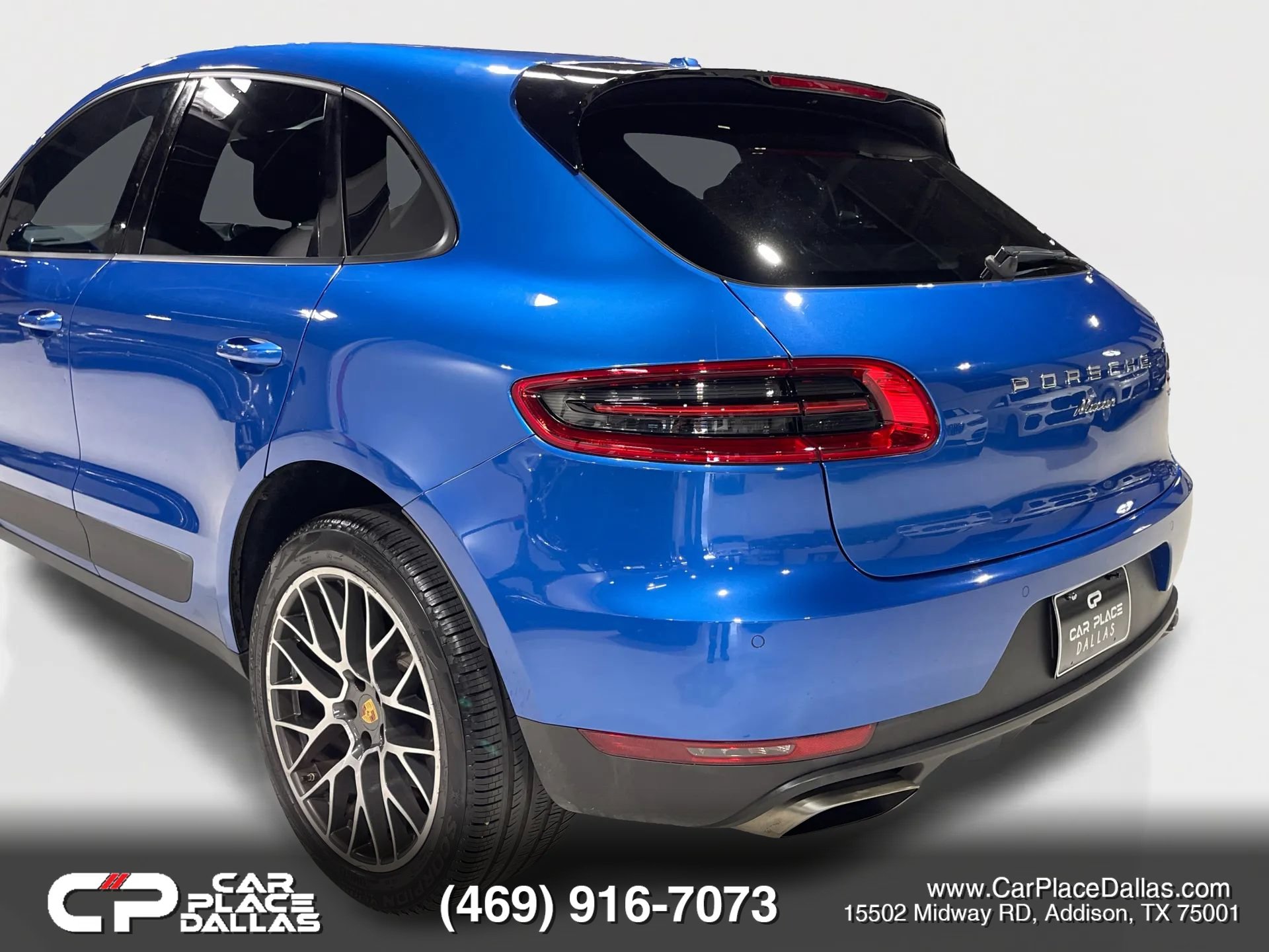 Used 2018 Porsche Macan AWD/4WD image 13