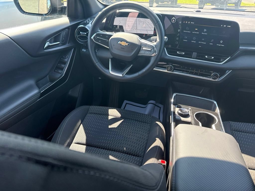 Used 2026 Chevrolet Equinox LT AWD/4WD image 15