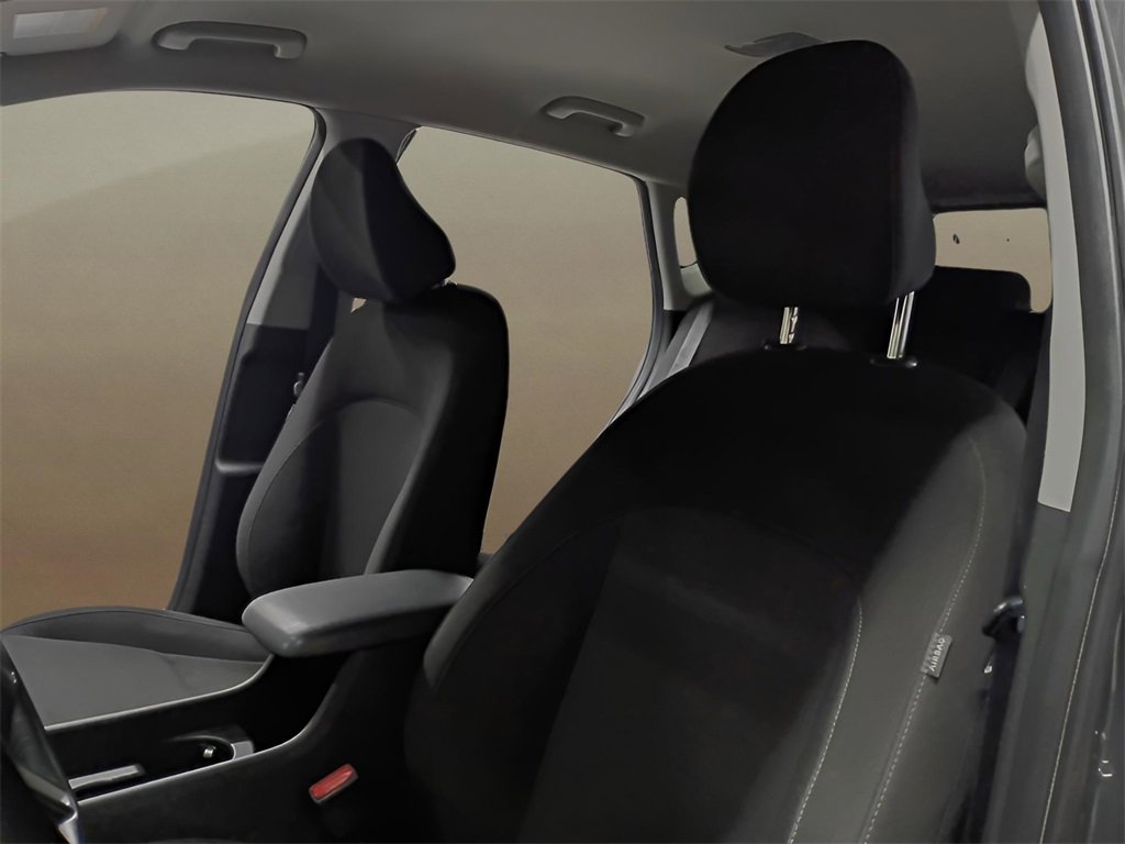 Certified 2024 Hyundai Kona SEL image 22