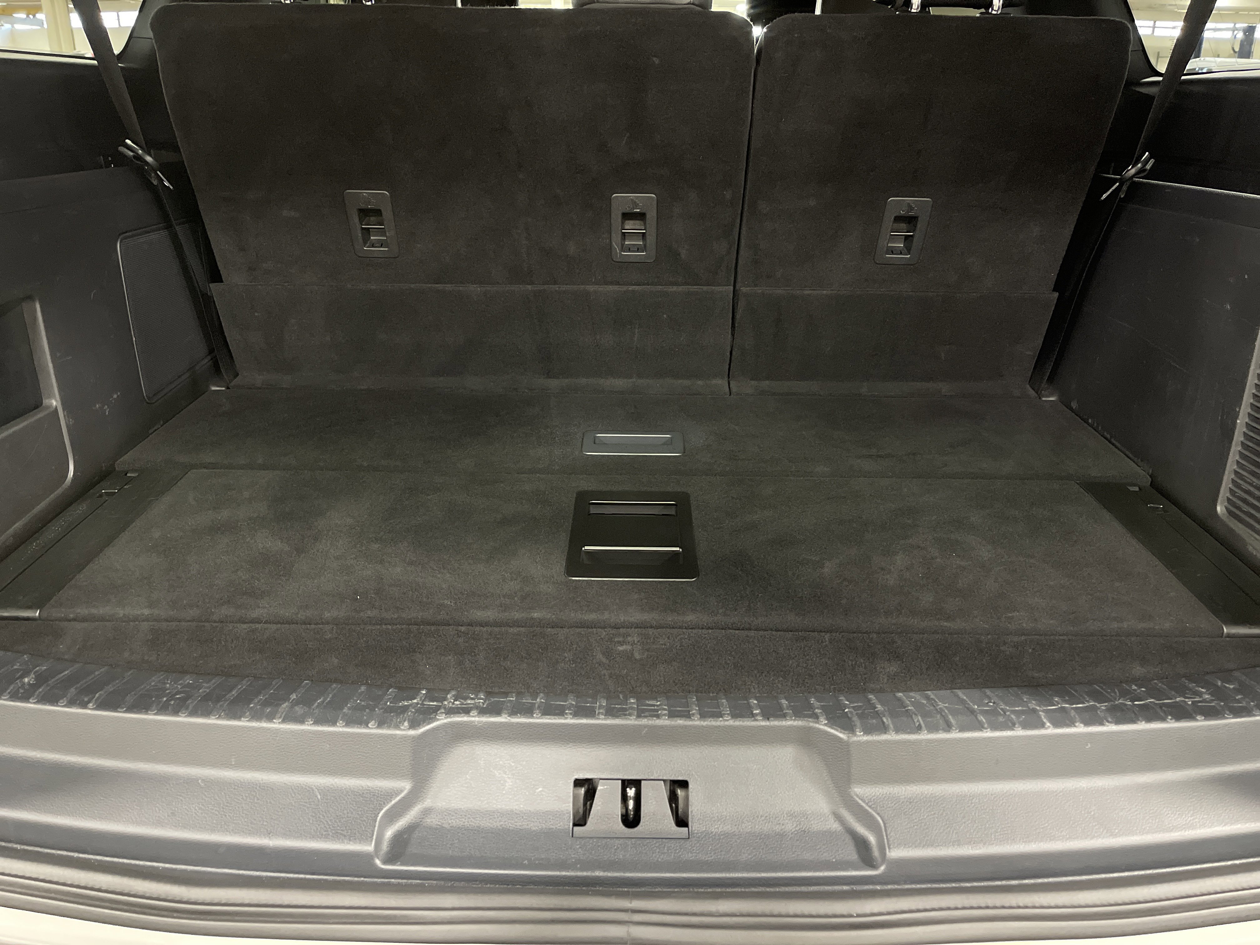 Used 2022 Ford Expedition Max Limited image 14