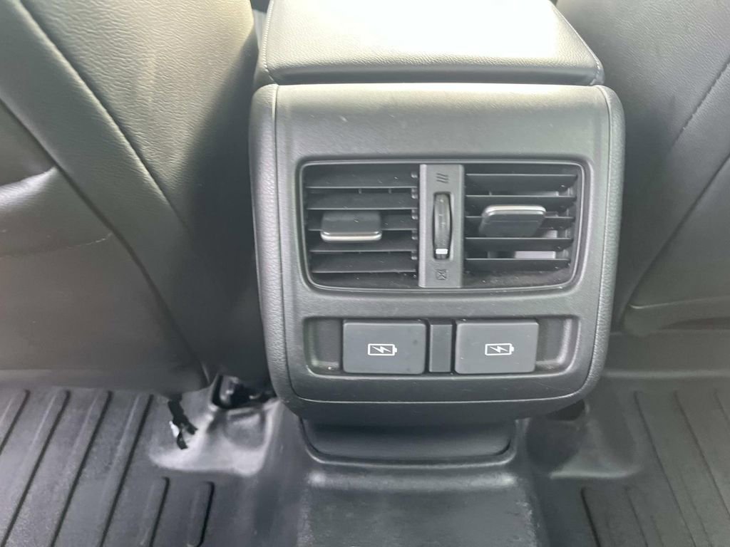 Used 2021 Honda Accord Touring image 17