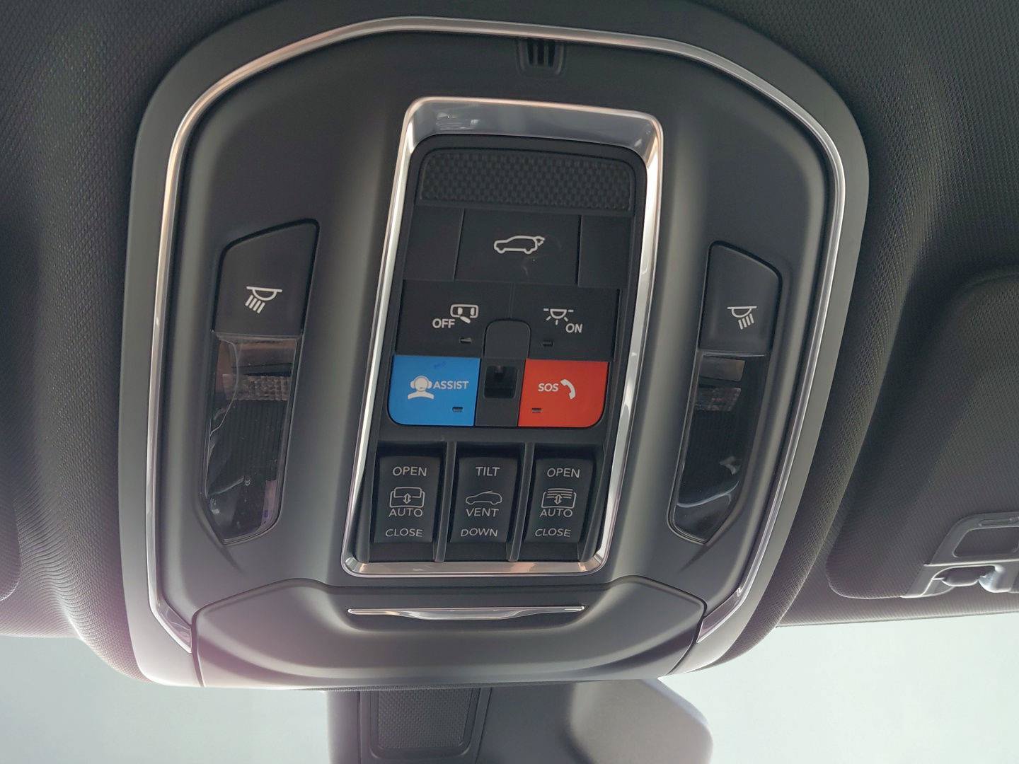 New 2026 Jeep Grand Cherokee L Limited AWD/4WD image 35