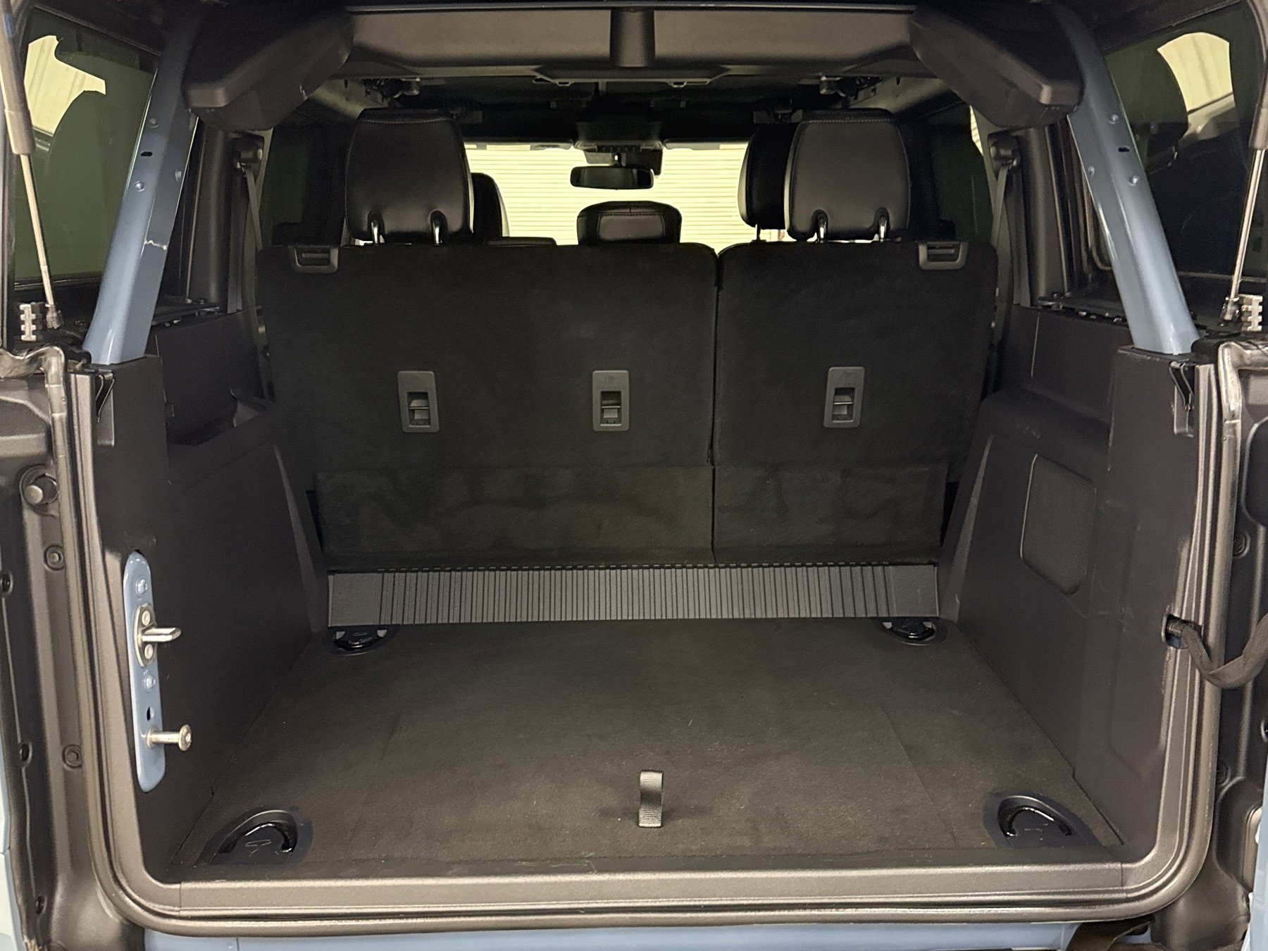 Used 2023 Ford Bronco Wildtrak image 27