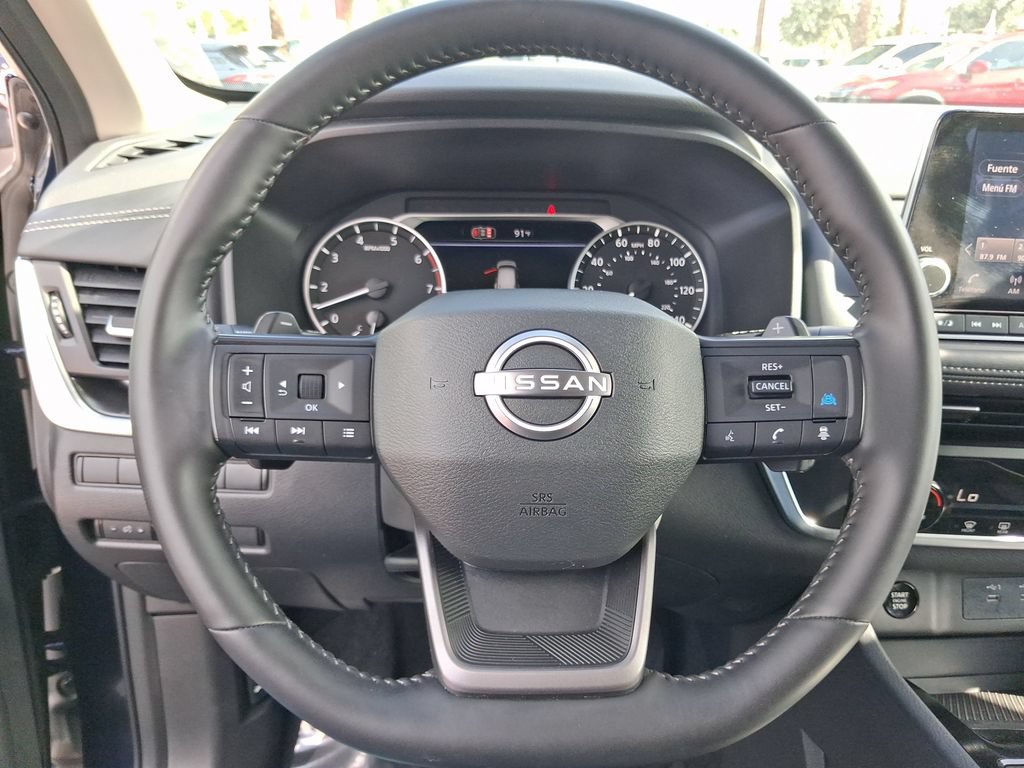 Used 2026 Nissan Rogue SV FWD image 23