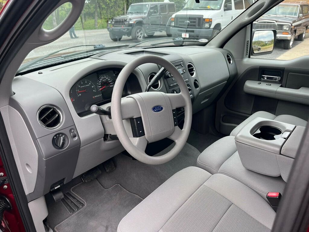 Used 2004 Ford F150 XLT AWD/4WD image 32