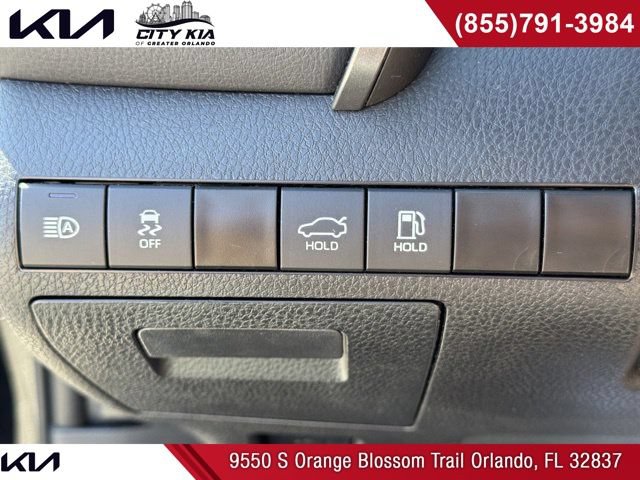 Used 2023 Toyota Camry XLE FWD image 23