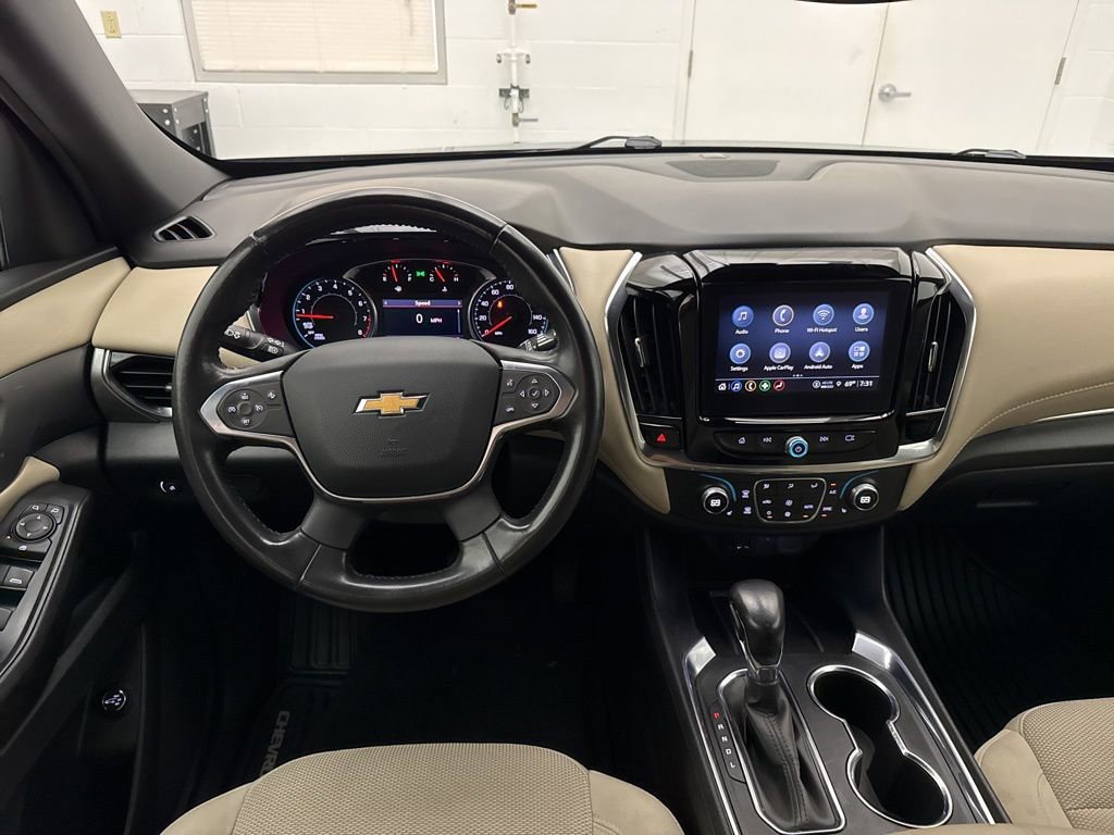 Used 2022 Chevrolet Traverse LT image 20