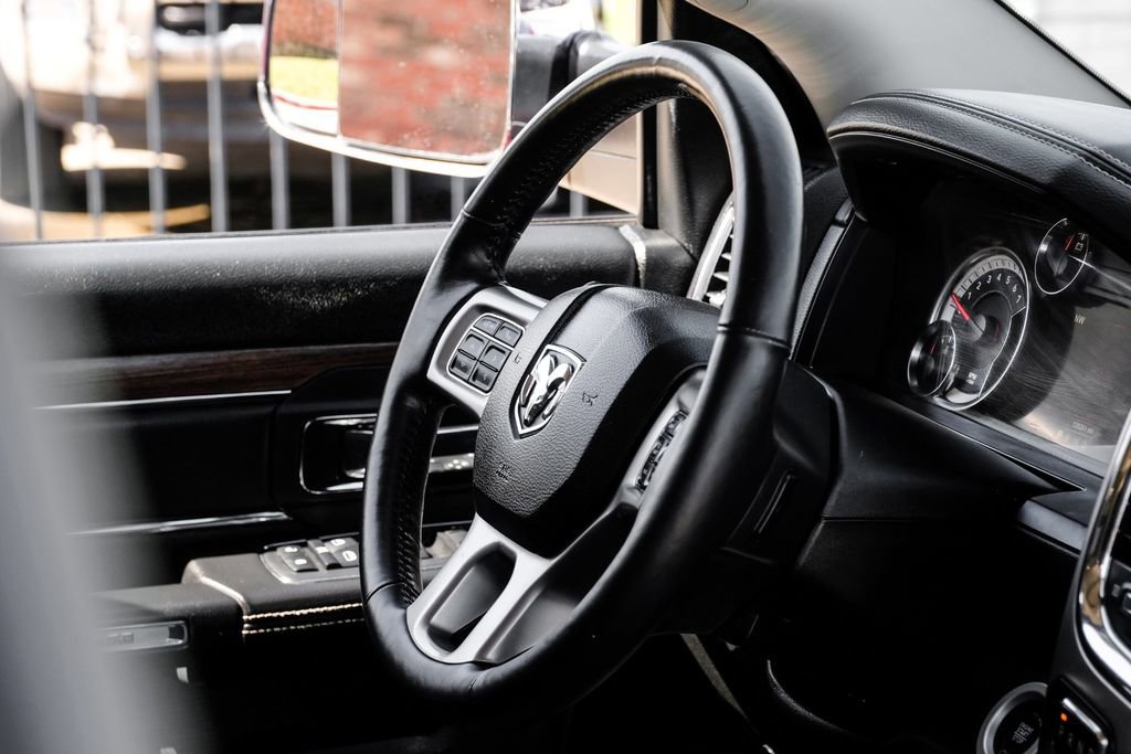 Used 2017 RAM 1500 Laramie w/ Convenience Group image 12