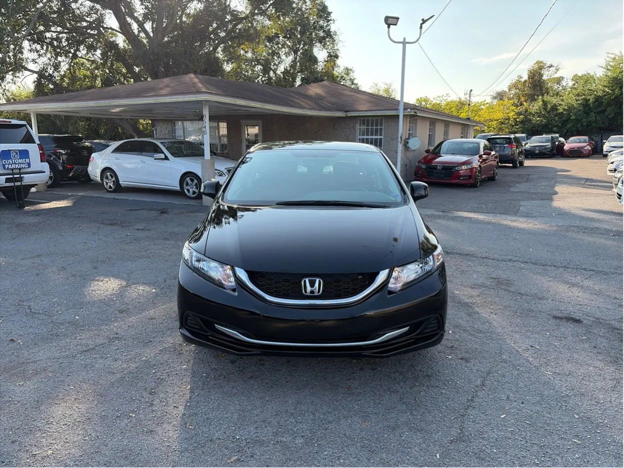 Used 2013 Honda Civic LX image 2