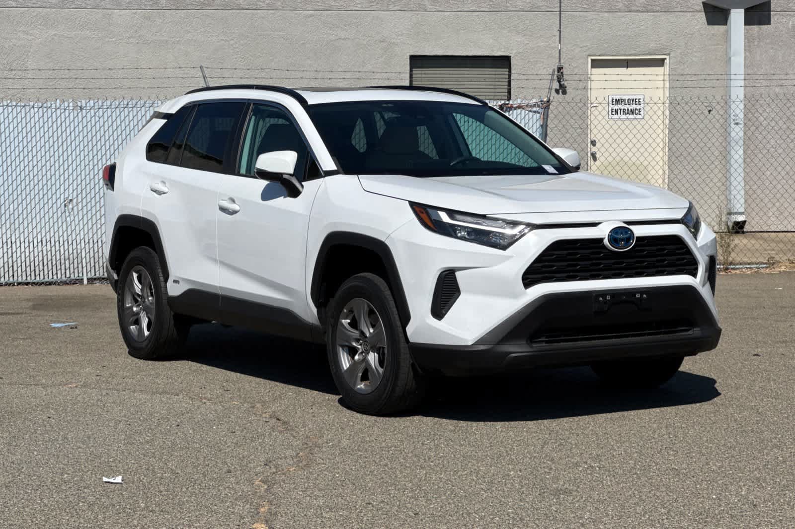 Used 2023 Toyota RAV4 XLE w/ Convenience Package AWD/4WD image 7