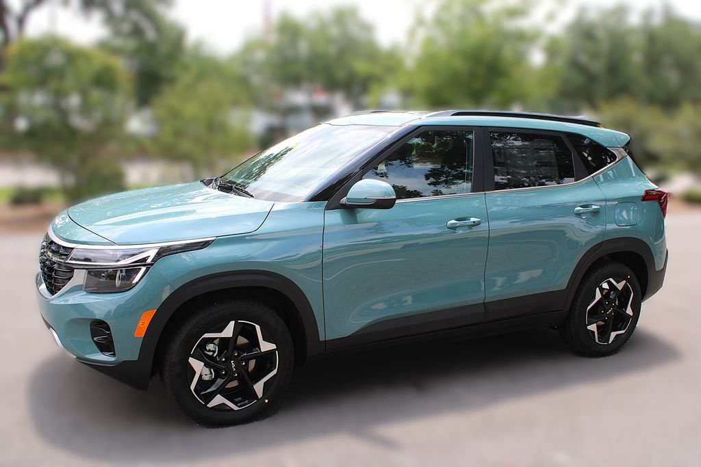 New 2026 Kia Seltos EX FWD image 15