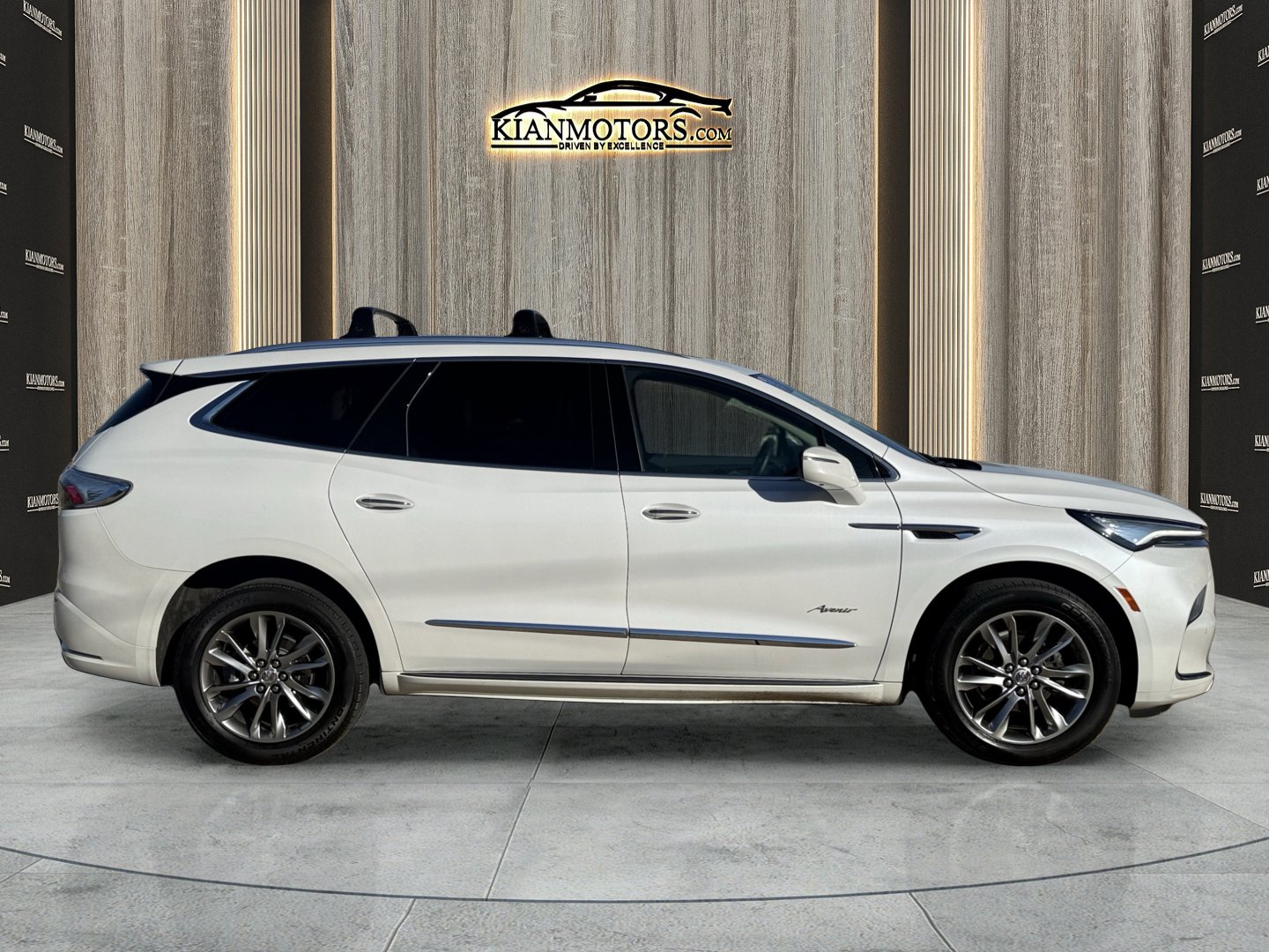 Used 2024 Buick Enclave Avenir w/ LPO, Hit The Road Package image 8