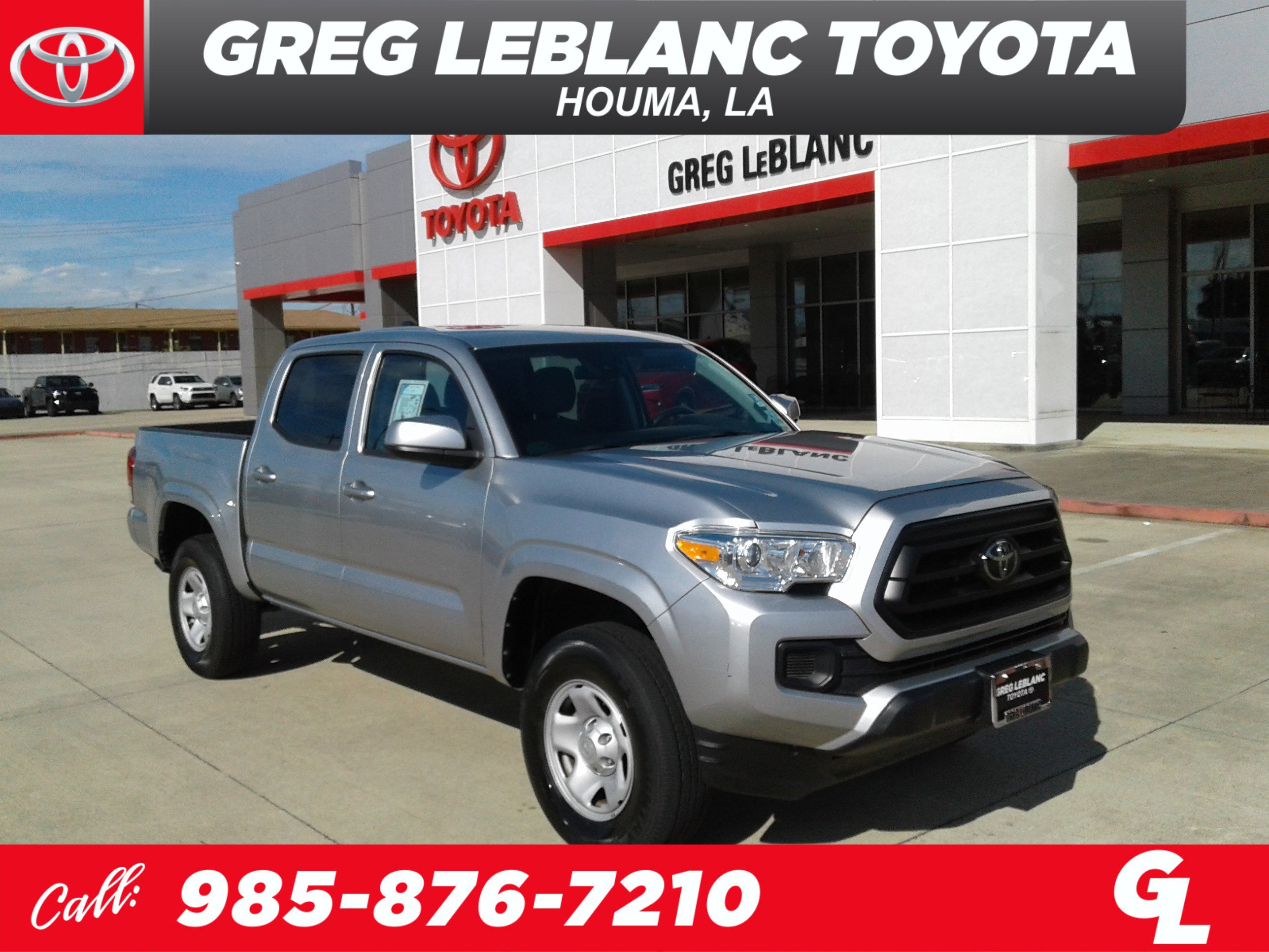 Used 2023 Toyota Tacoma SR image 1