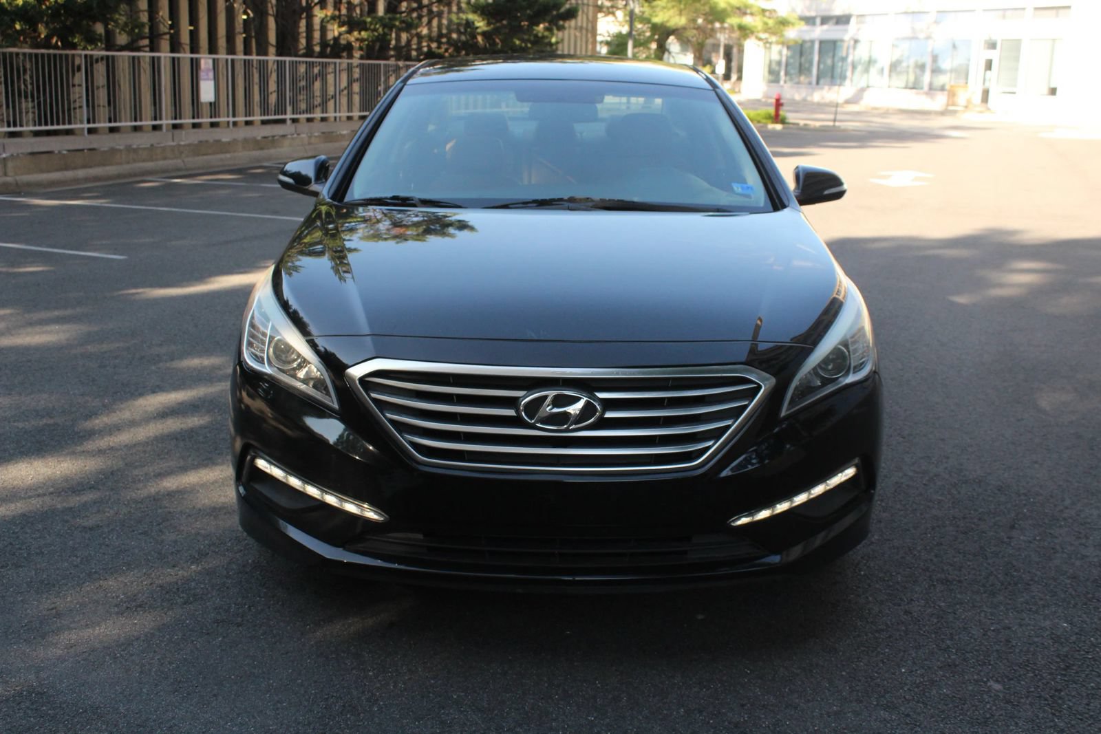 Used 2015 Hyundai Sonata Limited FWD image 3