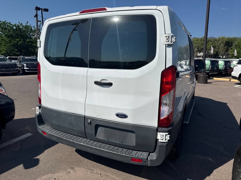 Used 2018 Ford Transit 250 130 Low Roof w/ Exterior Upgrade Package RWD image 5