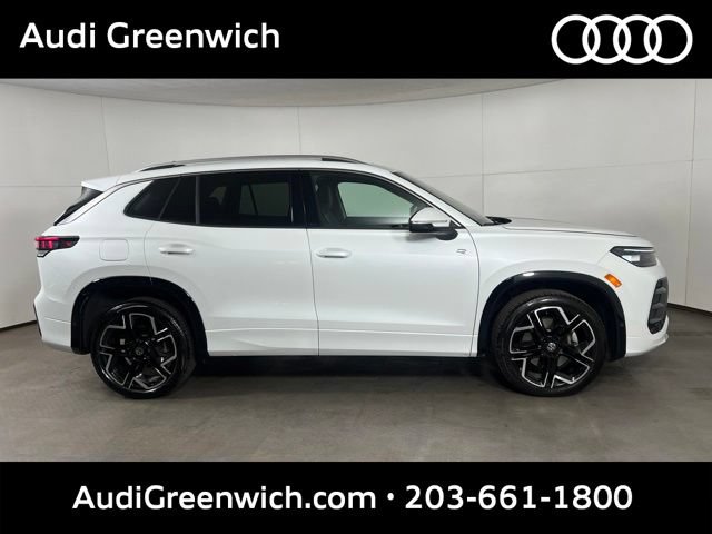 Used 2025 Volkswagen Tiguan SEL R-Line AWD/4WD image 8