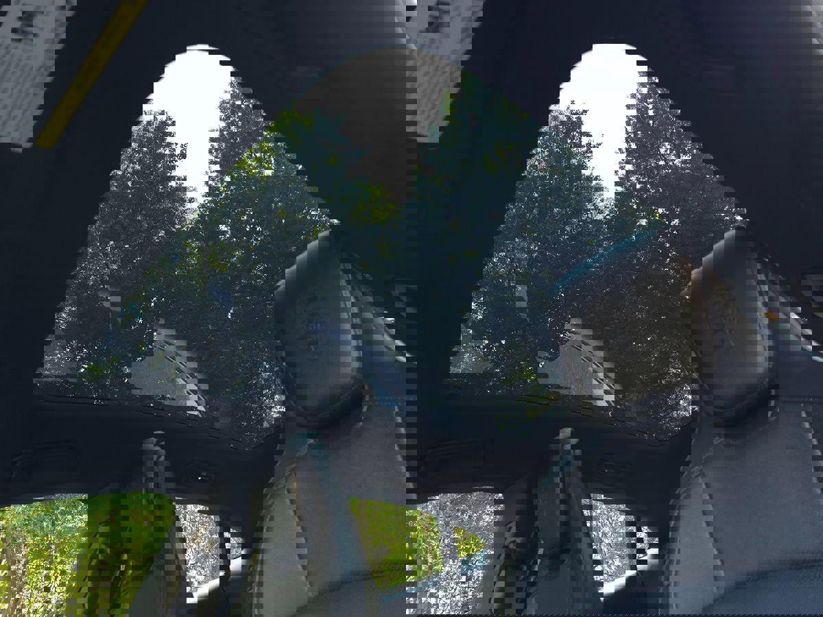 Used 2023 Porsche Taycan image 62