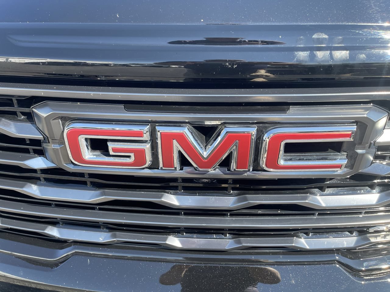 Certified 2026 GMC Acadia AT4 w/ Super Cruise Package AWD/4WD image 32