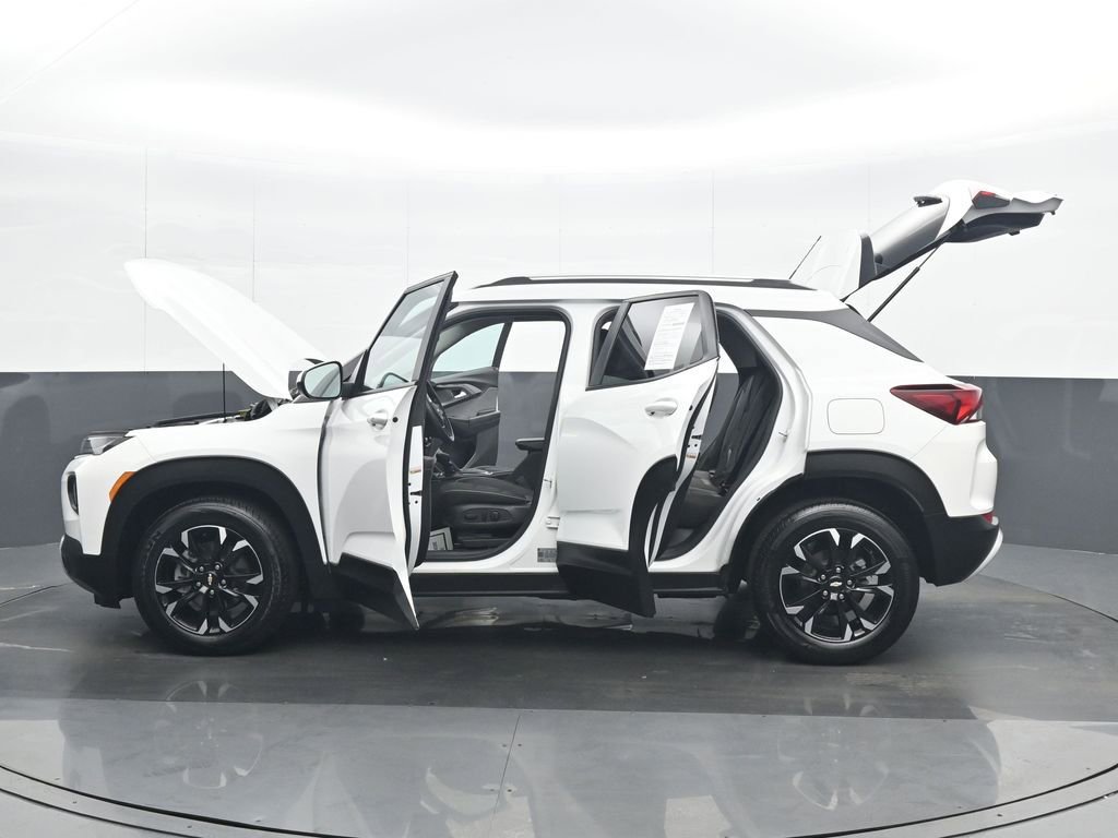 Used 2023 Chevrolet TrailBlazer LT FWD image 37