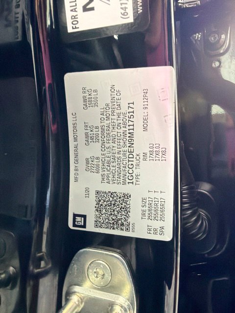 Used 2021 Chevrolet Colorado Z71 AWD/4WD image 17