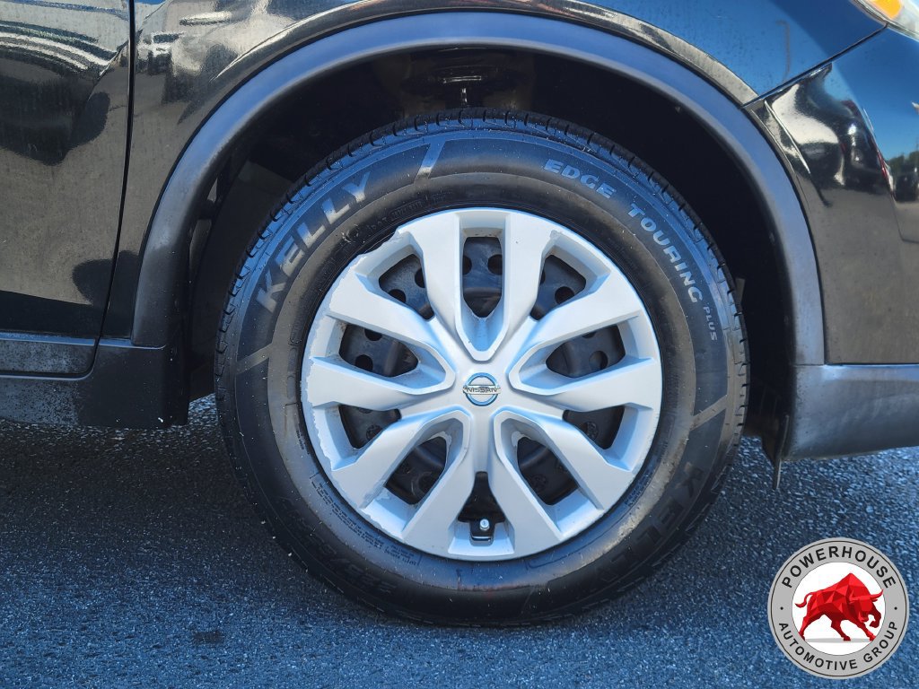 Used 2016 Nissan Rogue S FWD image 12