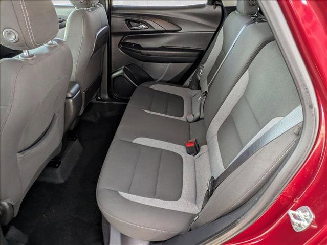 Used 2025 Chevrolet TrailBlazer LT FWD image 17