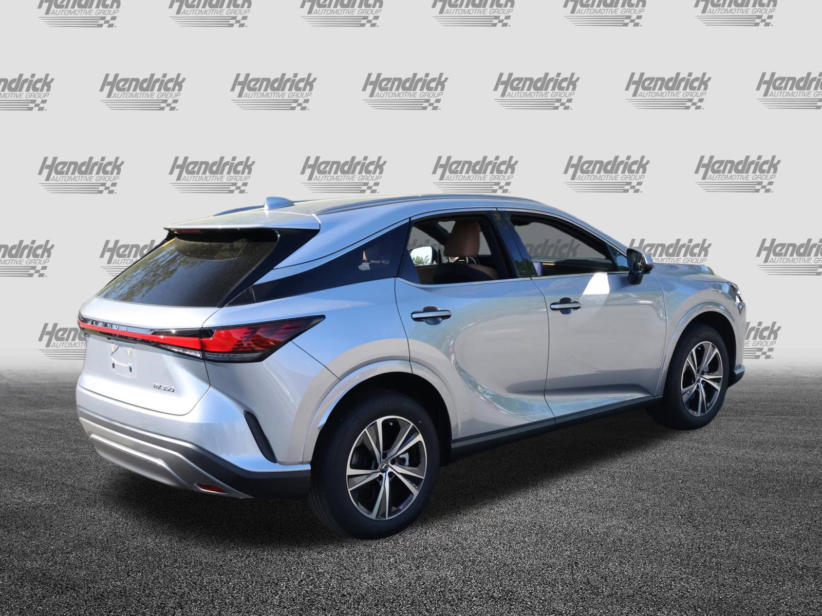 Certified 2025 Lexus RX 350 Premium w/ Accessory Package (Z1) FWD image 9