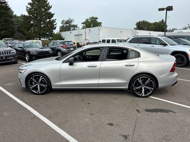 Used 2024 Volvo S60 B5 Core FWD image 3