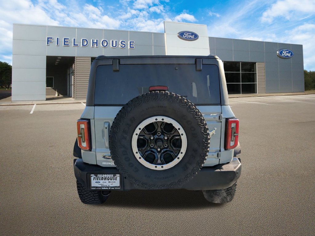 Used 2023 Ford Bronco Outer Banks w/ Sasquatch Package AWD/4WD image 12