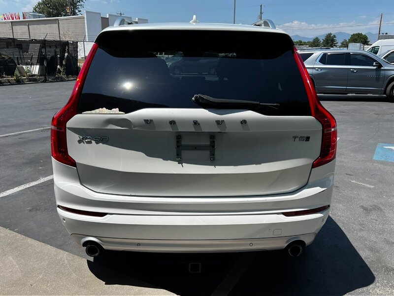 Used 2018 Volvo XC90 T5 Momentum w/ Convenience Package AWD/4WD image 6