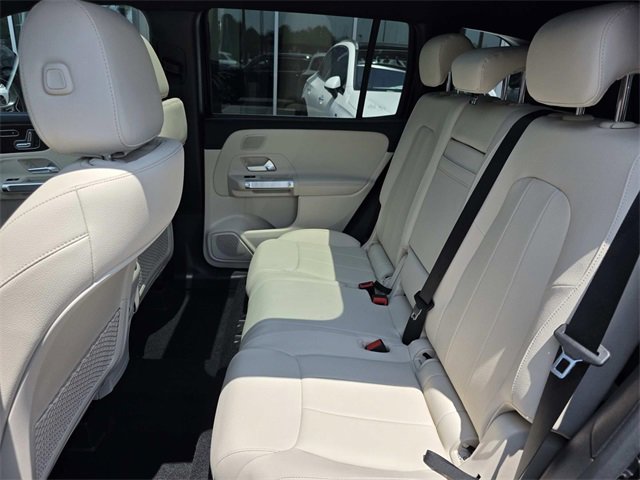 New 2025 Mercedes-Benz GLB 250 image 5