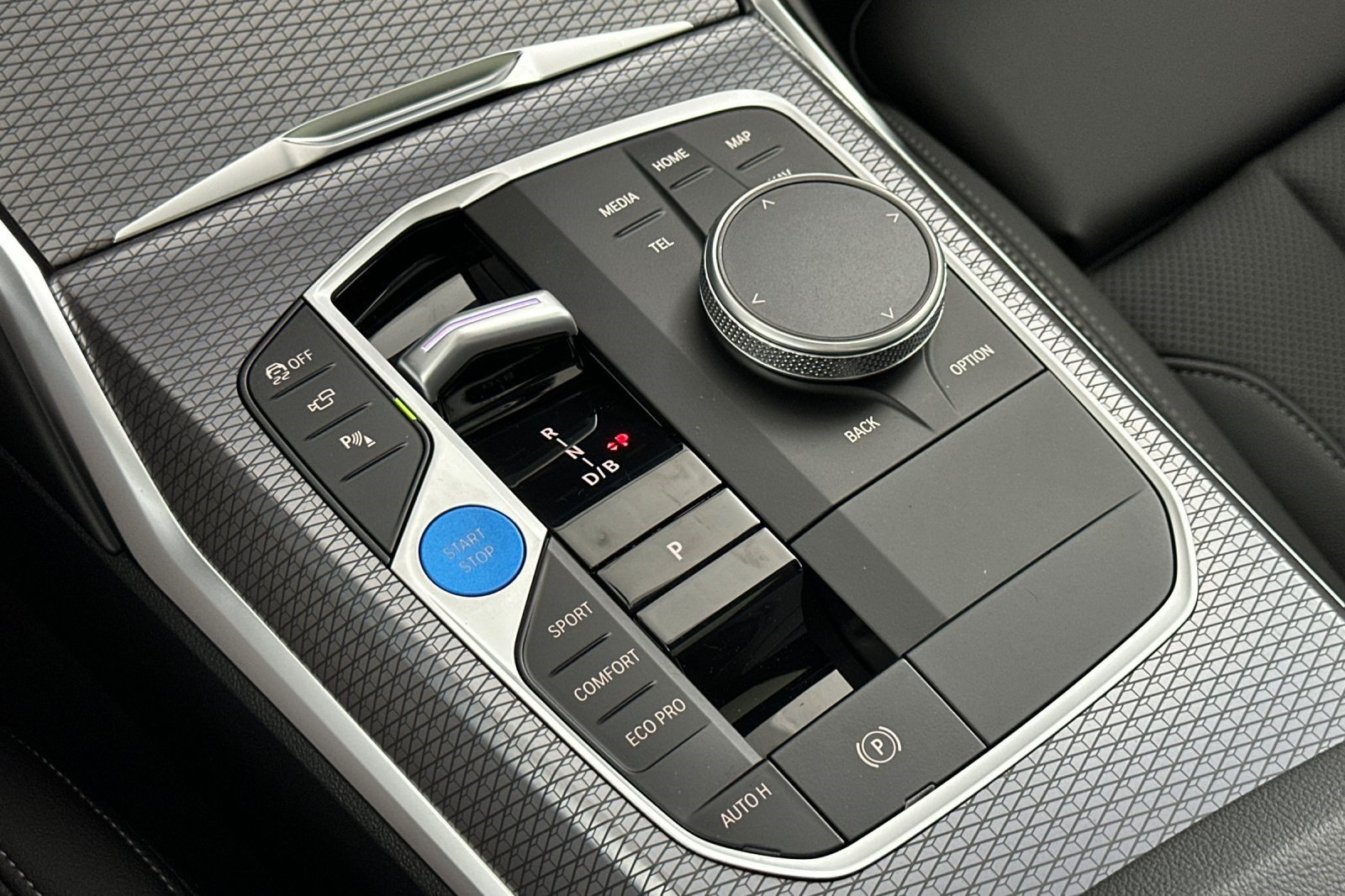 New 2026 BMW i4 eDrive40 w/ Premium Package RWD image 16