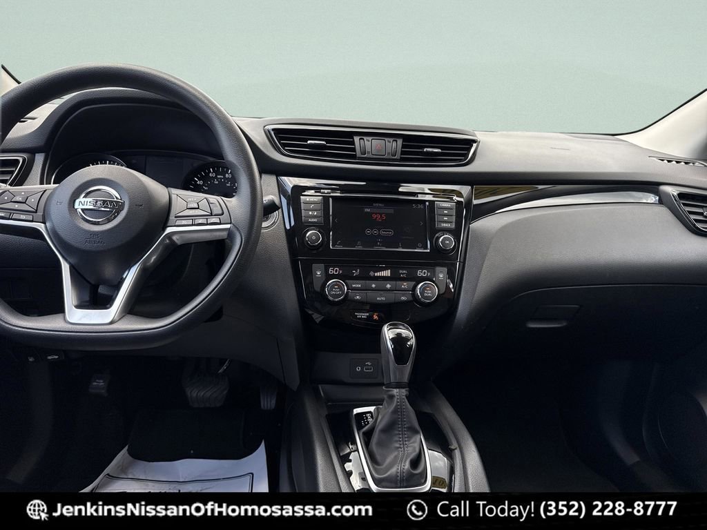 Certified 2019 Nissan Rogue Sport SV FWD image 26
