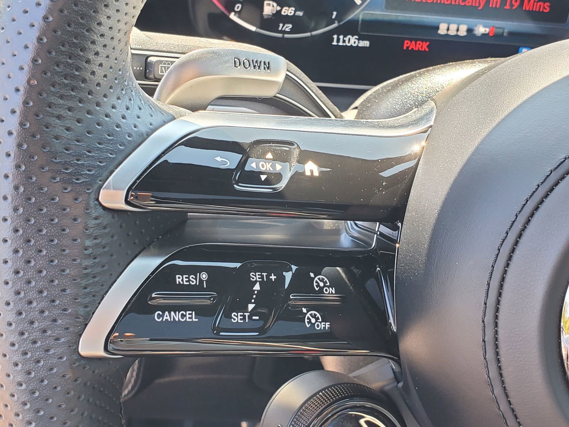 Used 2025 Mercedes-Benz GLE 53 AMG 4MATIC image 23