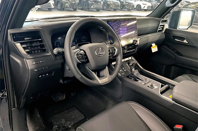 New 2025 Lexus GX 550 image 6