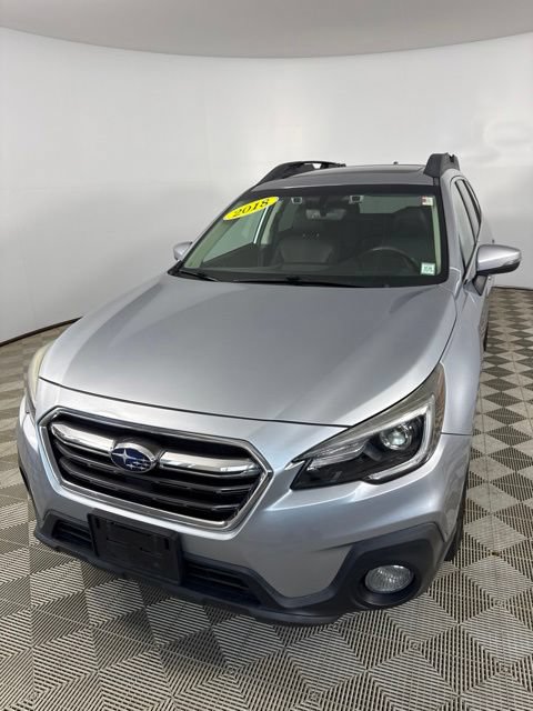 Used 2018 Subaru Outback 2.5i Limited AWD/4WD image 3