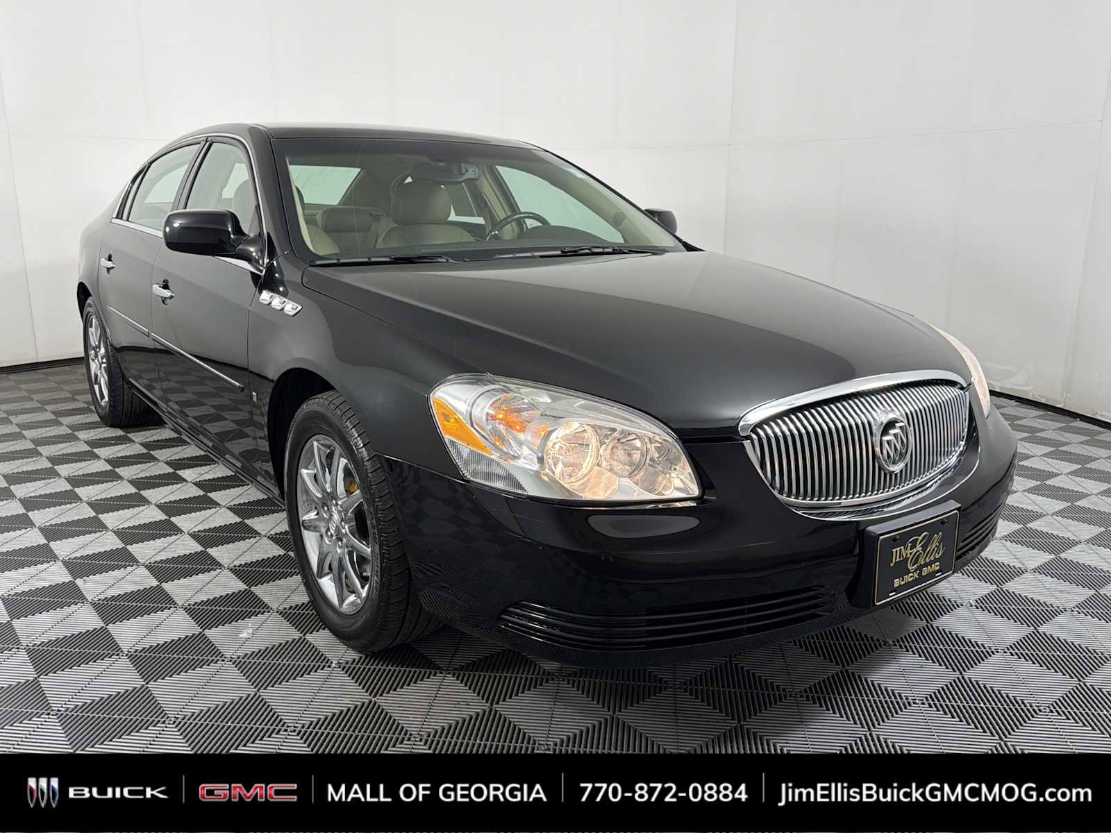 Used 2007 Buick Lucerne CXL w/ Luxury Package FWD image 1