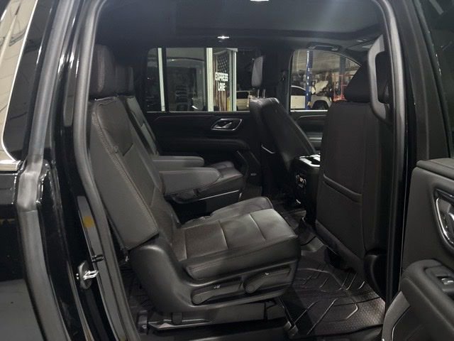 Used 2024 Chevrolet Suburban High Country w/ Max Trailering Package image 34