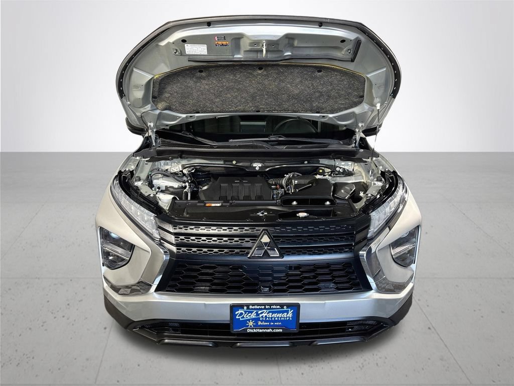 Used 2022 Mitsubishi Eclipse Cross LE AWD/4WD image 21